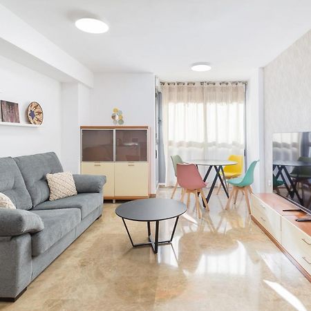 شقة Piso Familiar Cerca Del Centro, Ac Y Wifi Gratis فالنسيا المظهر الخارجي الصورة