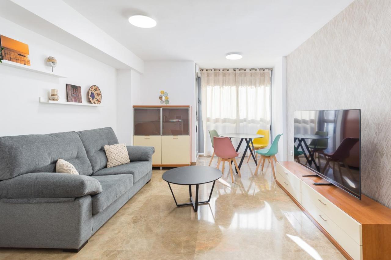 شقة Piso Familiar Cerca Del Centro, Ac Y Wifi Gratis فالنسيا المظهر الخارجي الصورة