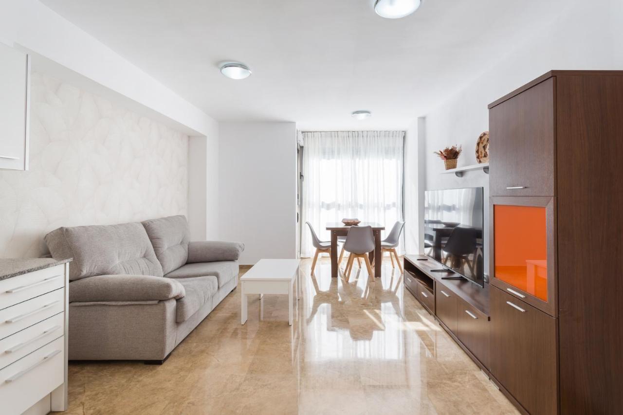 شقة Piso Familiar Cerca Del Centro, Ac Y Wifi Gratis فالنسيا المظهر الخارجي الصورة